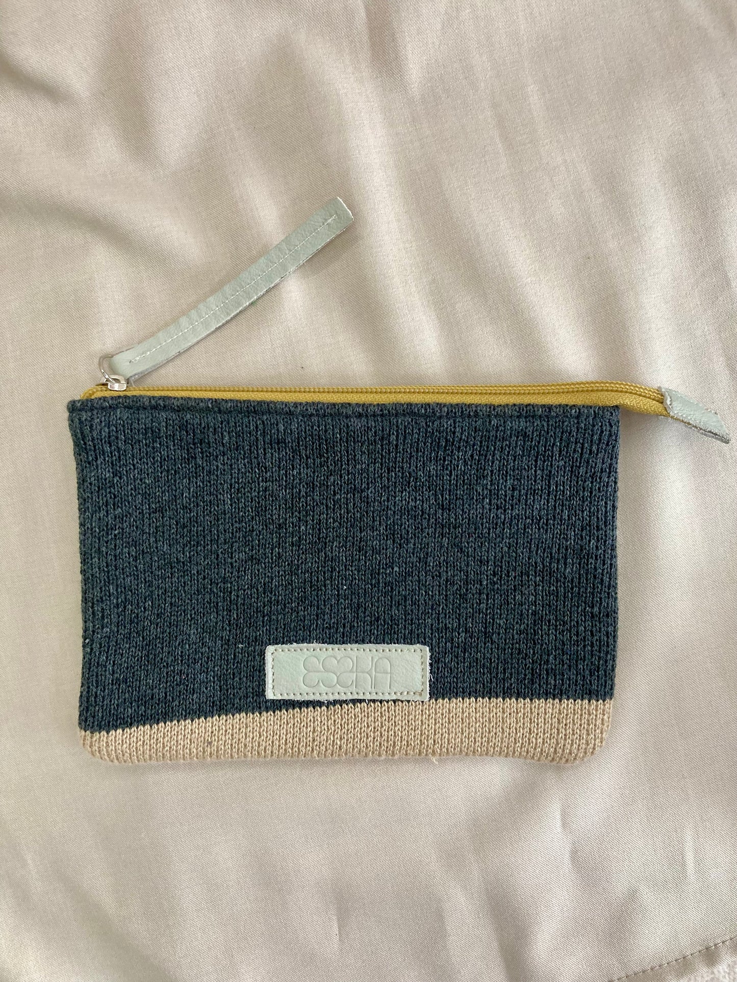 Color block Mini Clutch