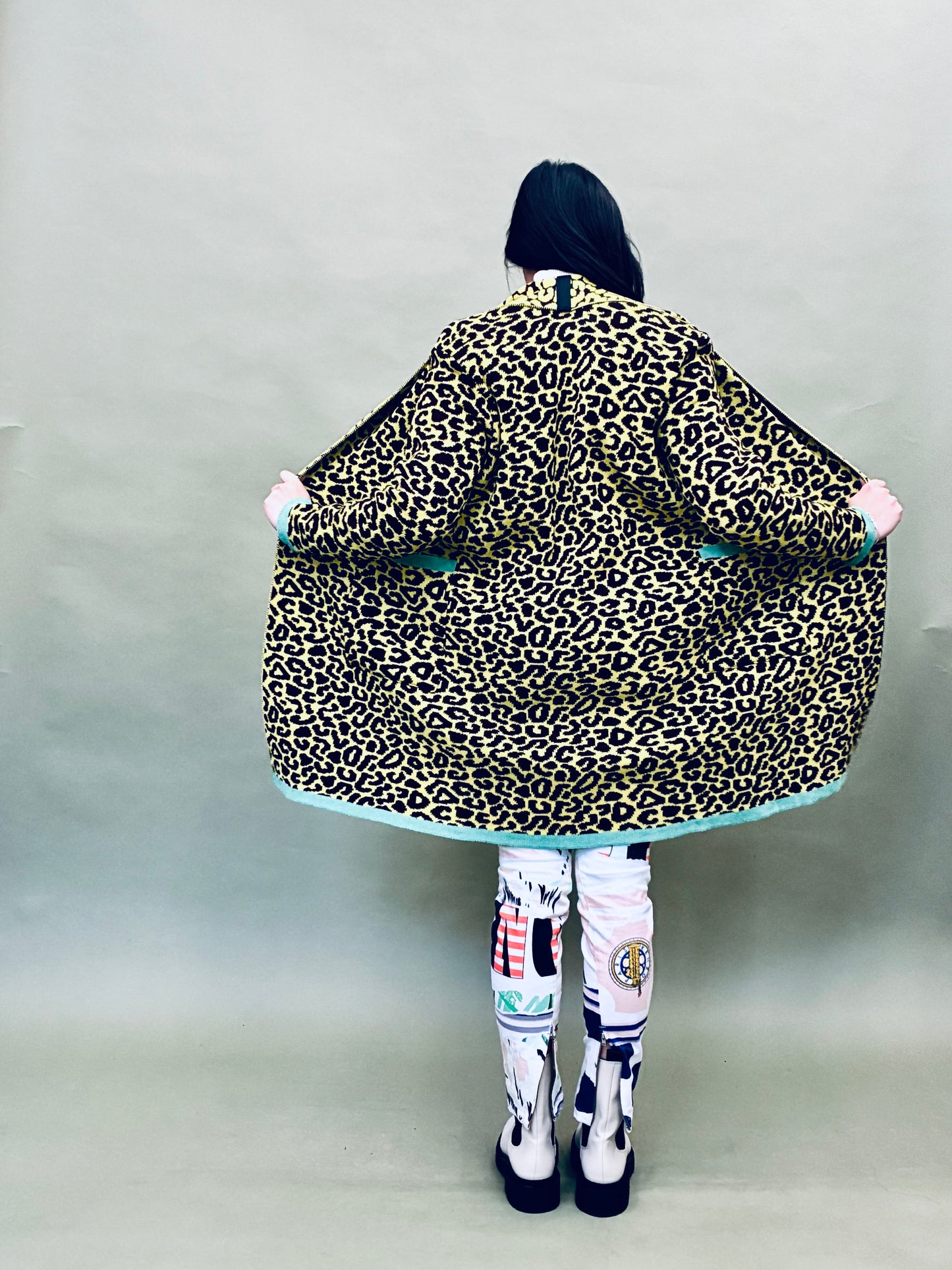 Leo Coat