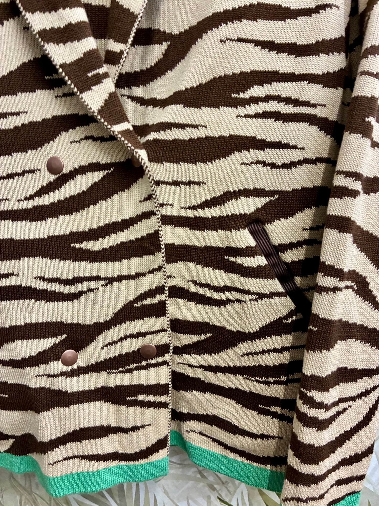 Tiger Short Coat