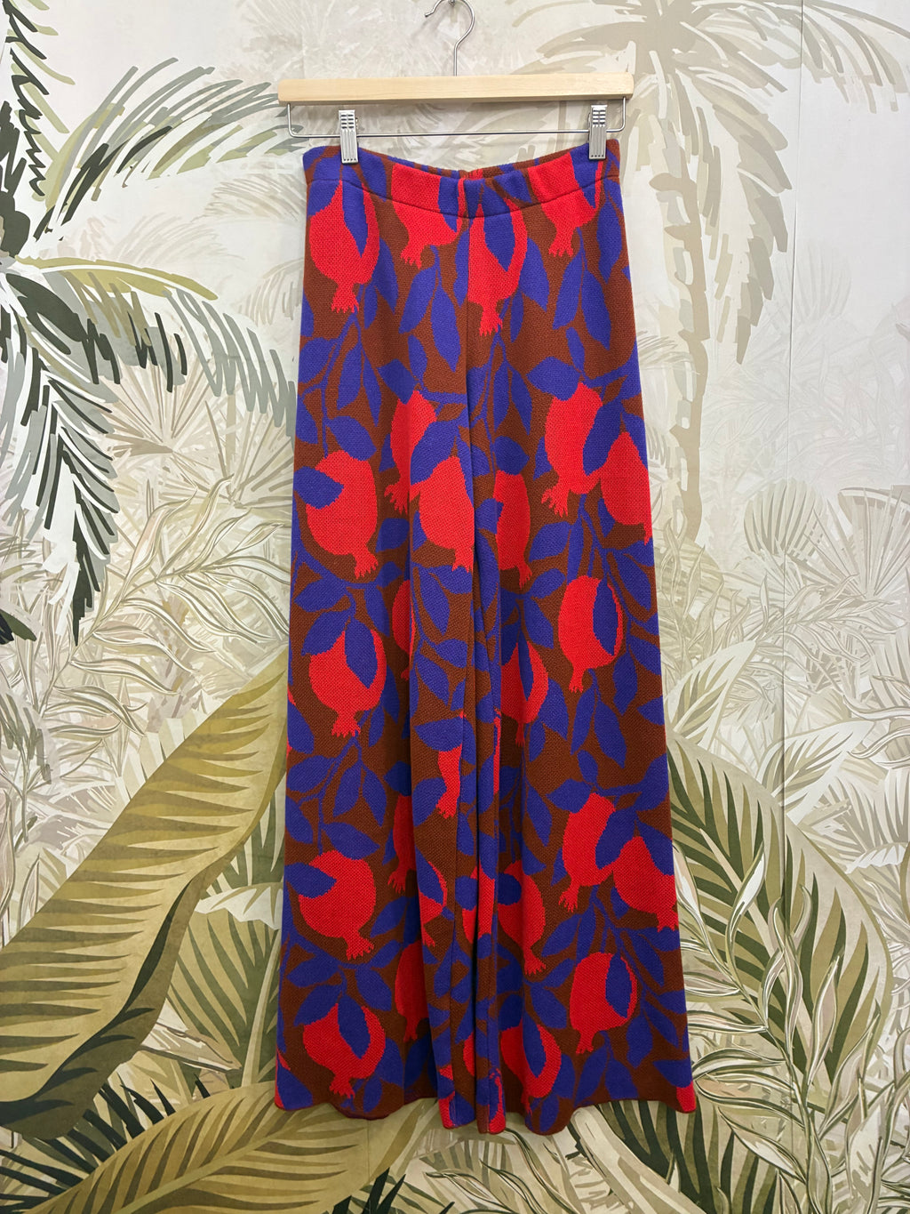 Apple Pants