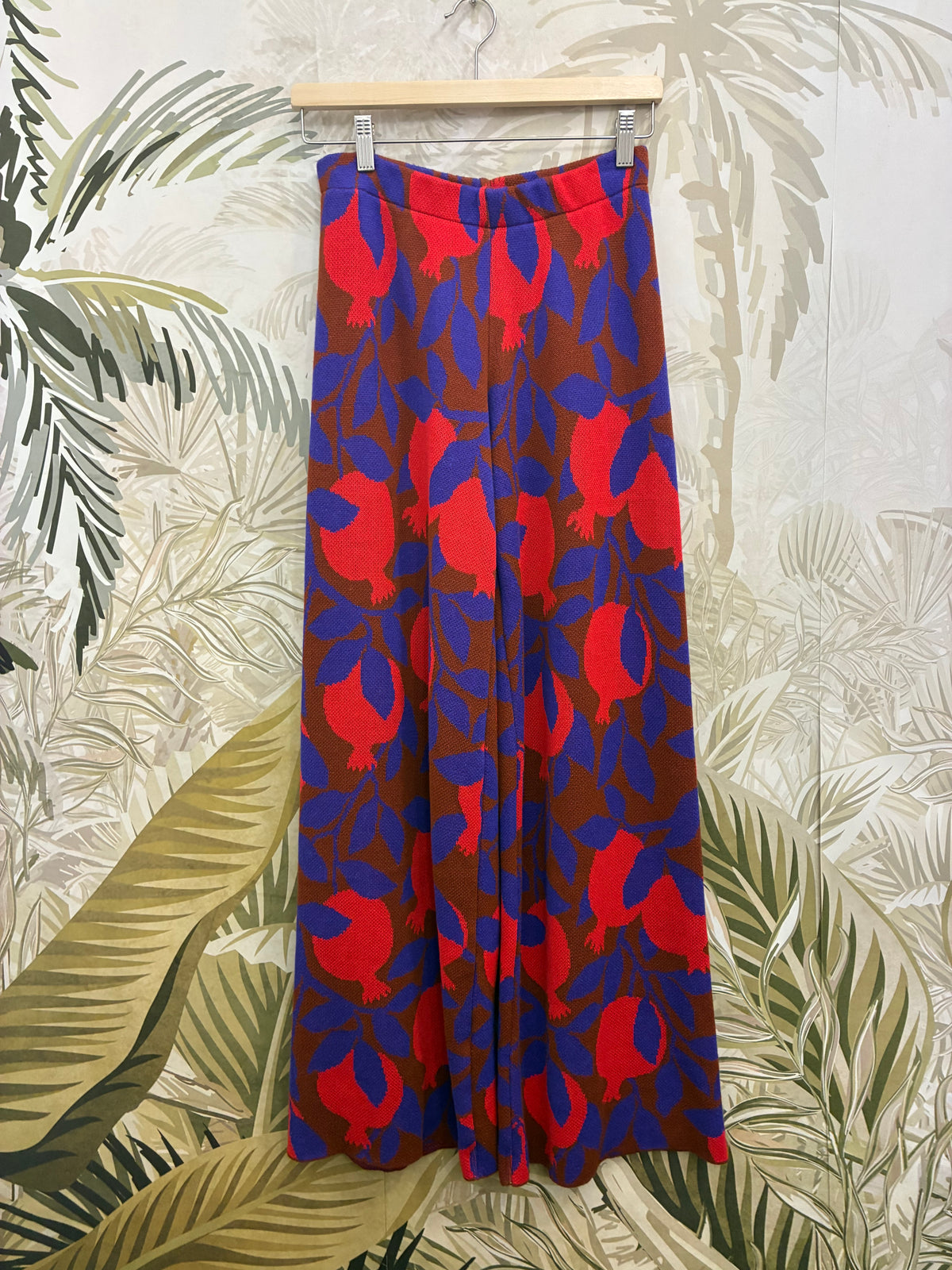 Apple Pants