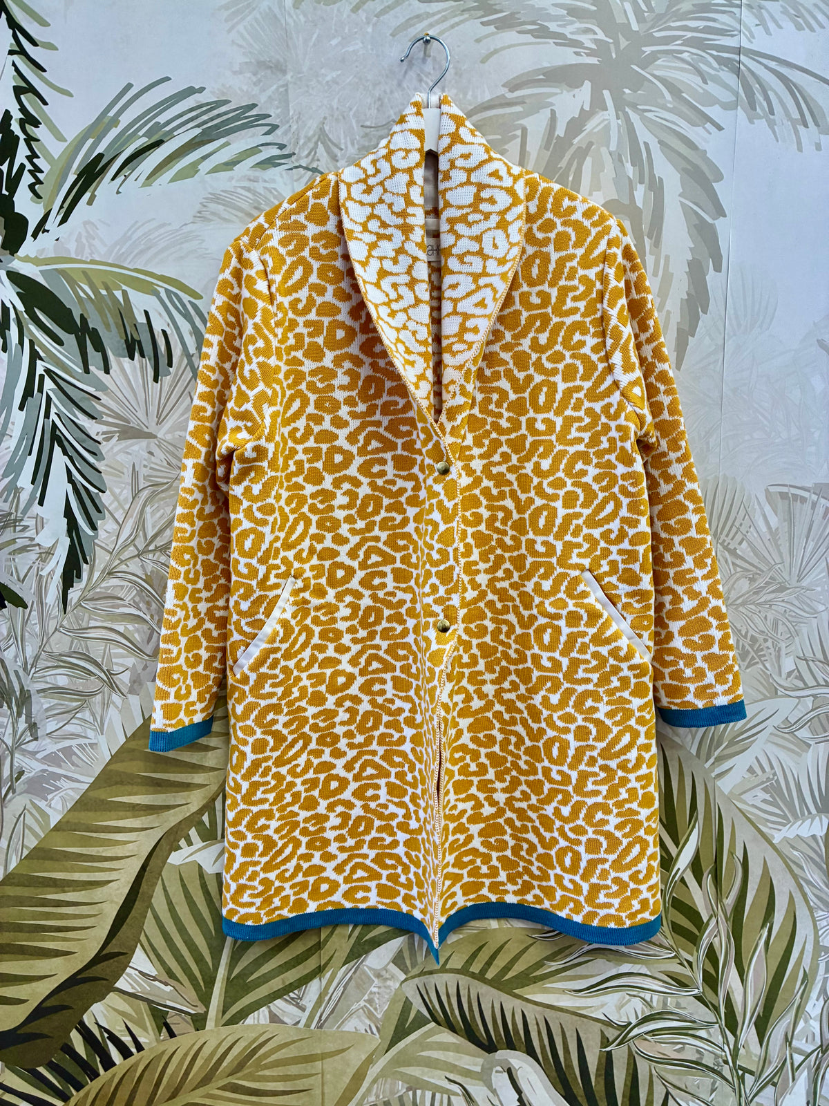 Leo Coat