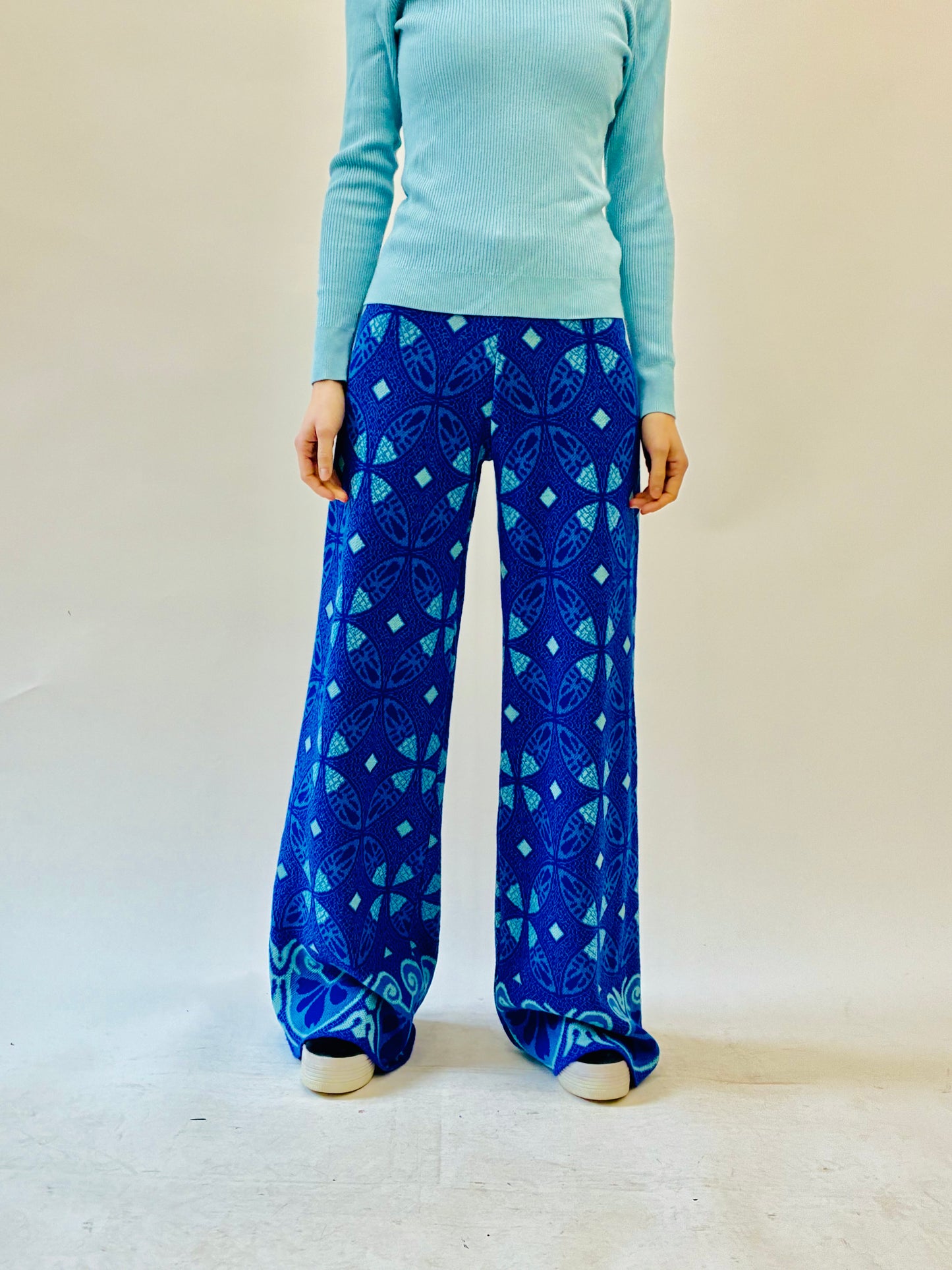 Edith pants - 4 colour variants