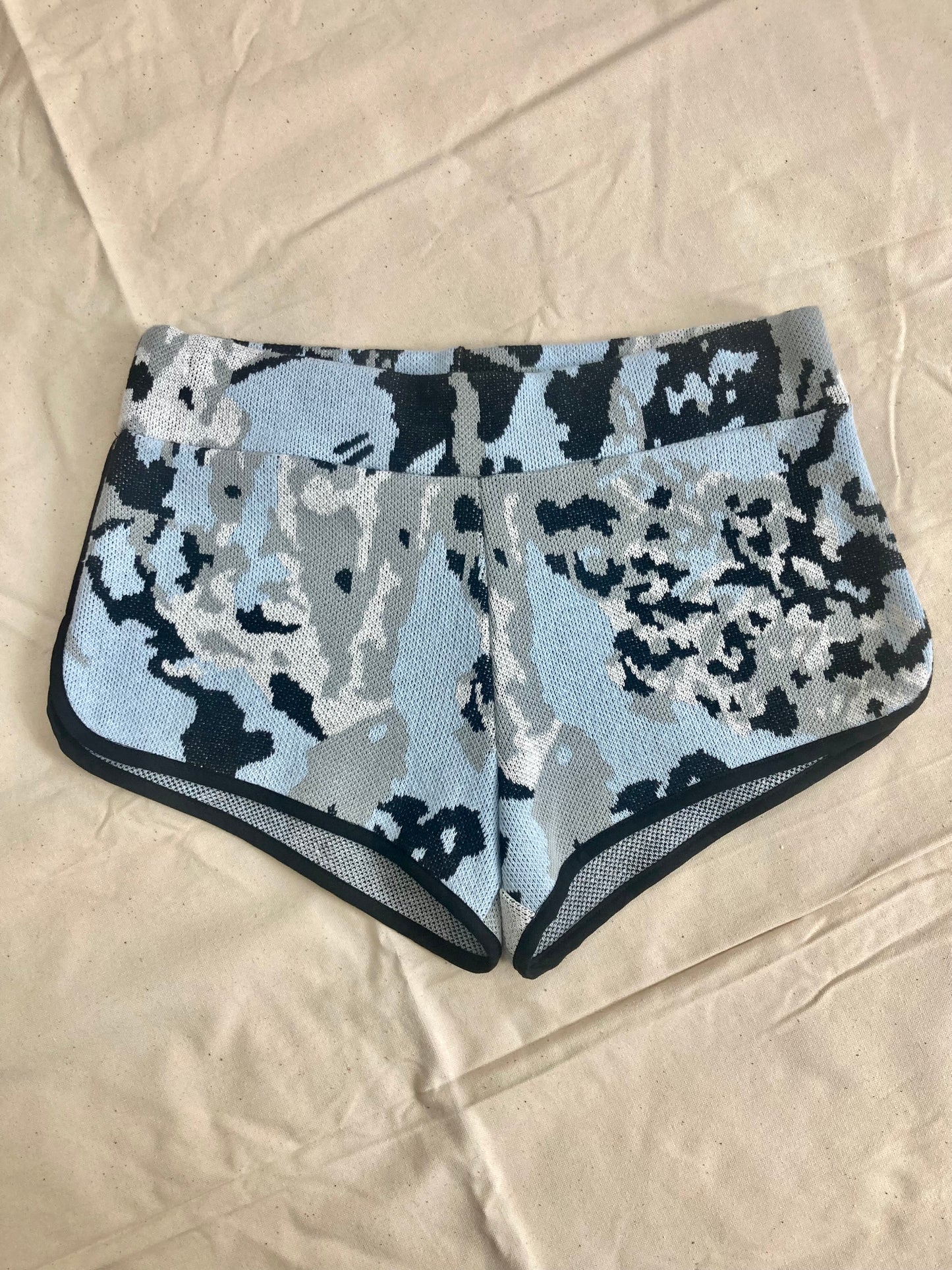 Painted Short