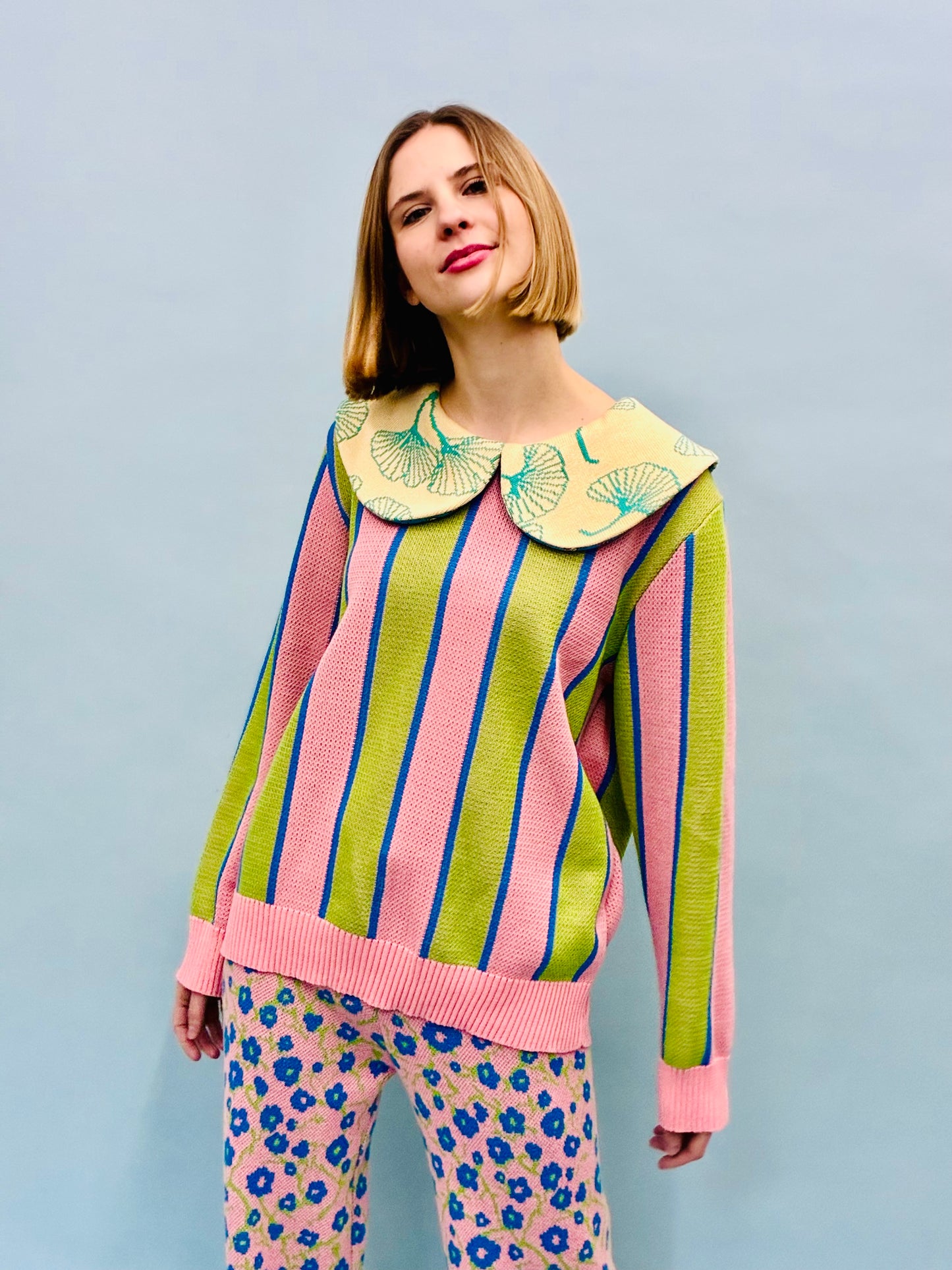 Collar Sweater No.05