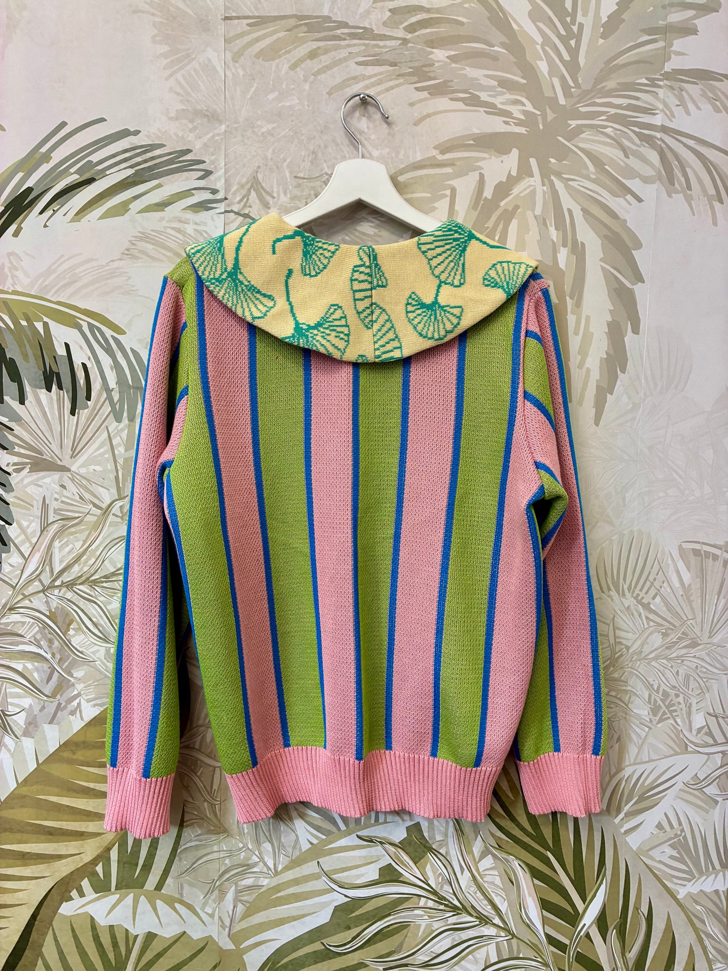 Collar Sweater No.05