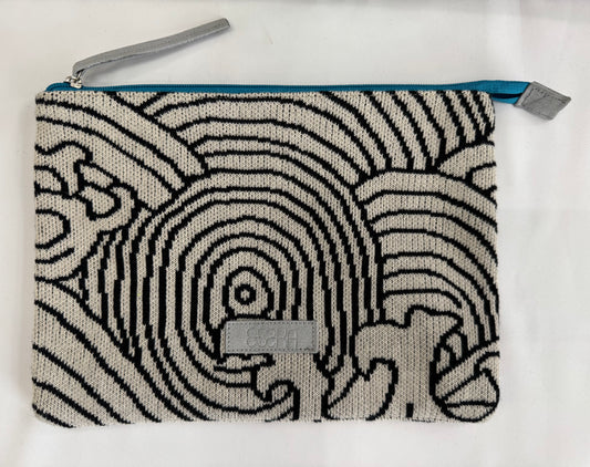 Yoko Clutch