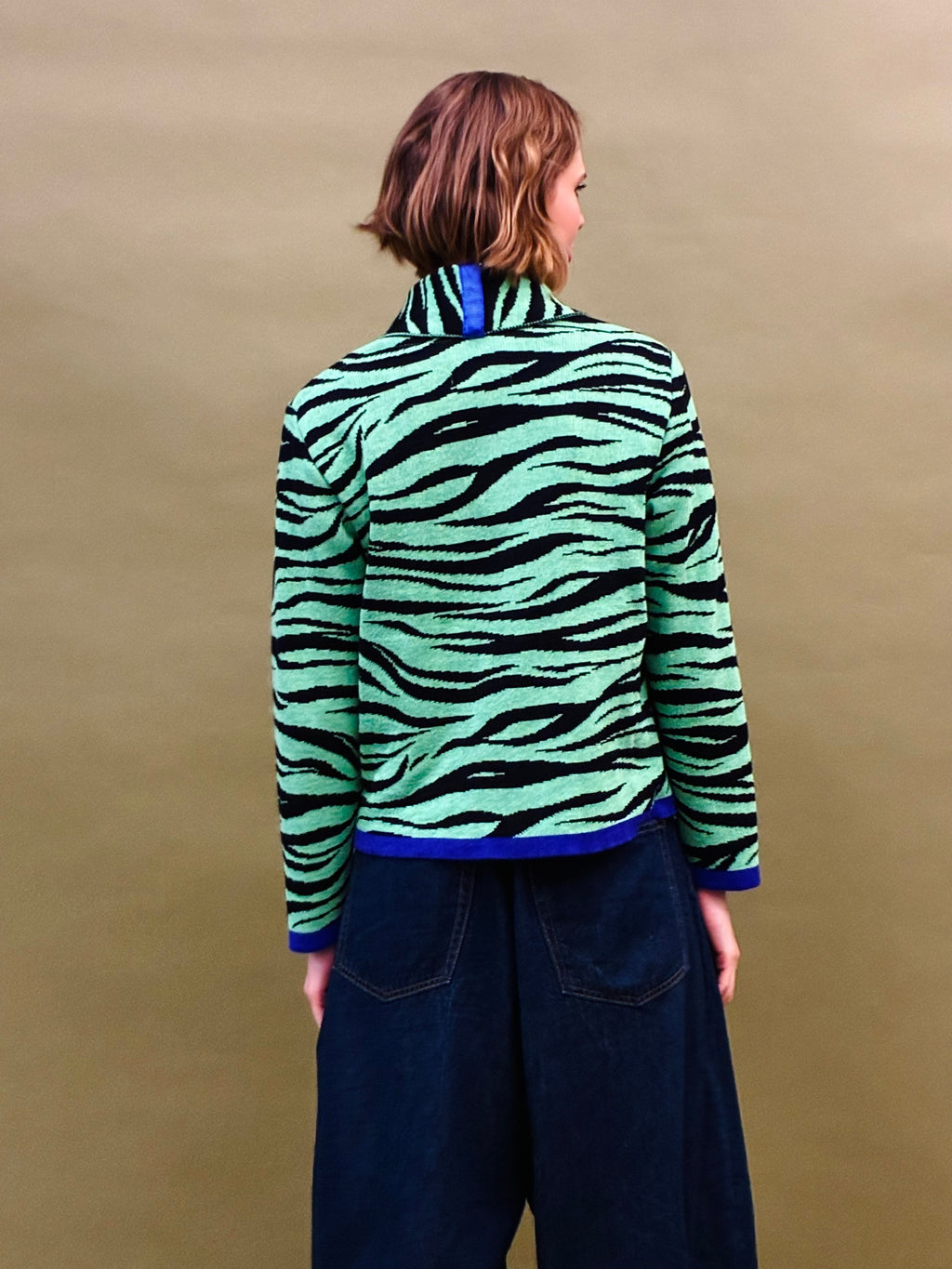 Tiger Short Coat