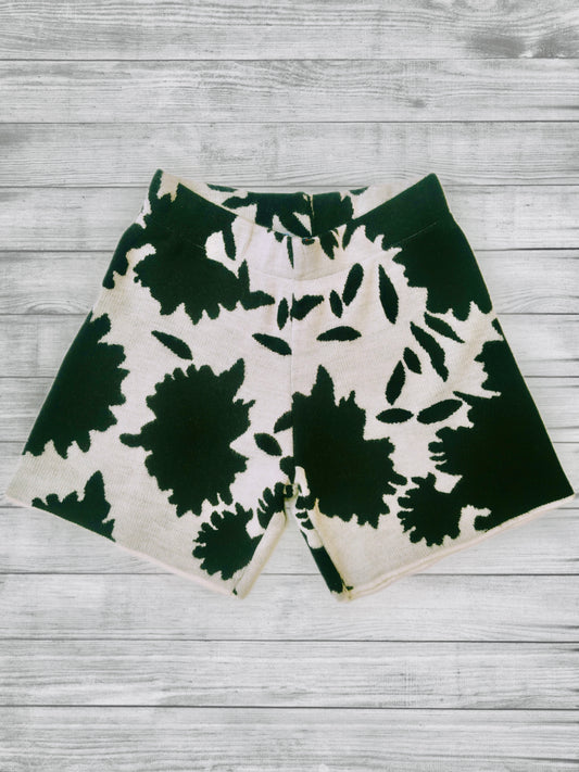 Daisy Short