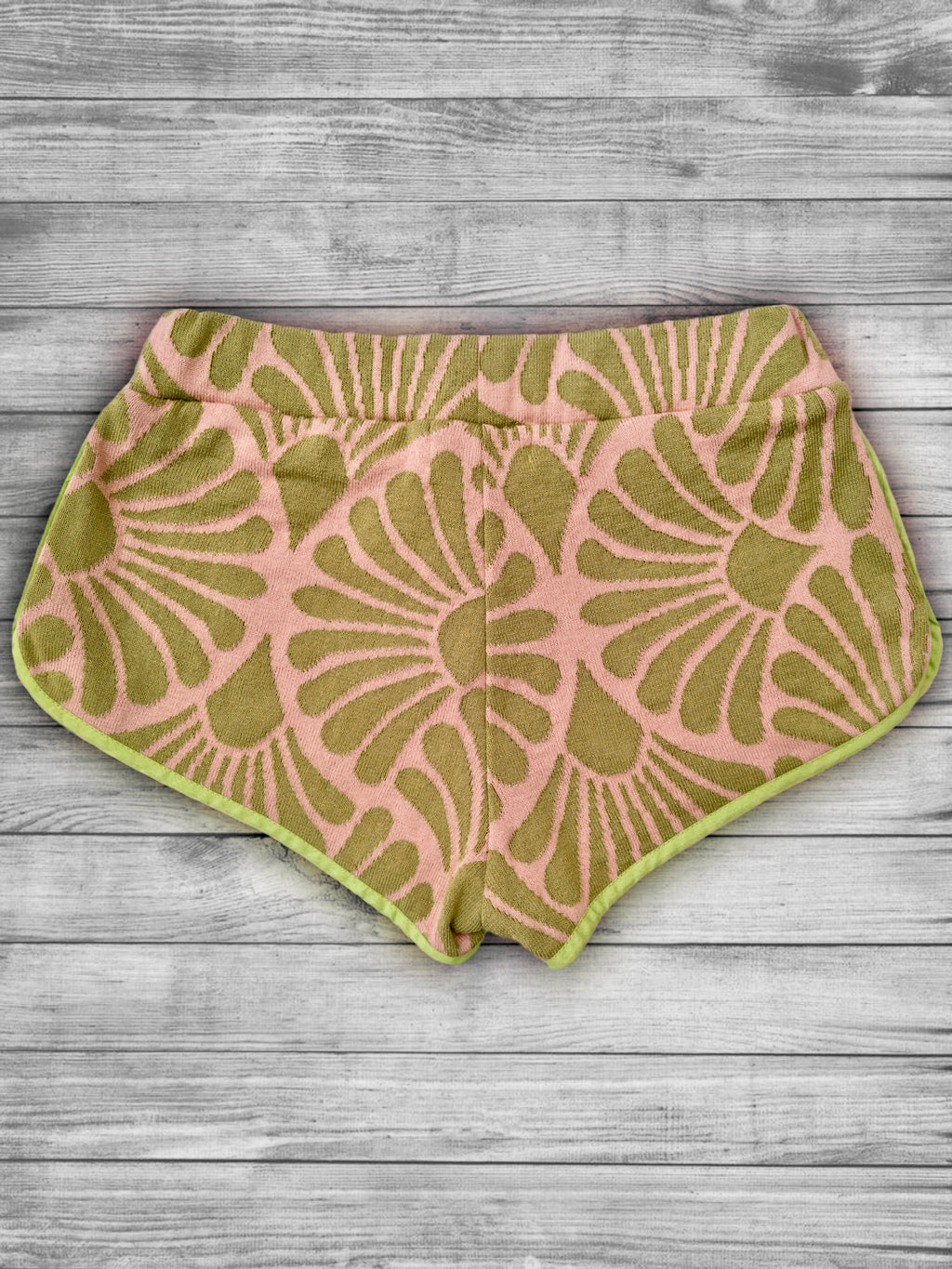 Fan Short