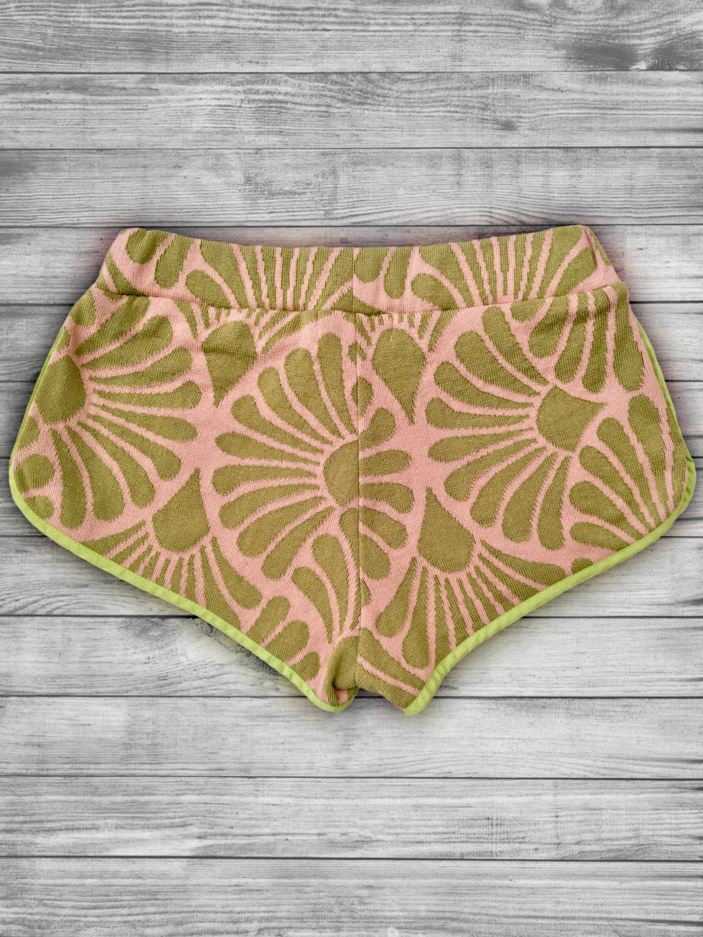 Fan Short